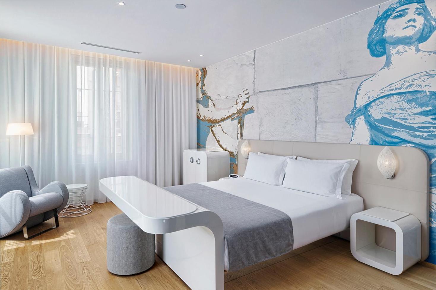 Deluxe Zimmer mit Kingsize-Bett